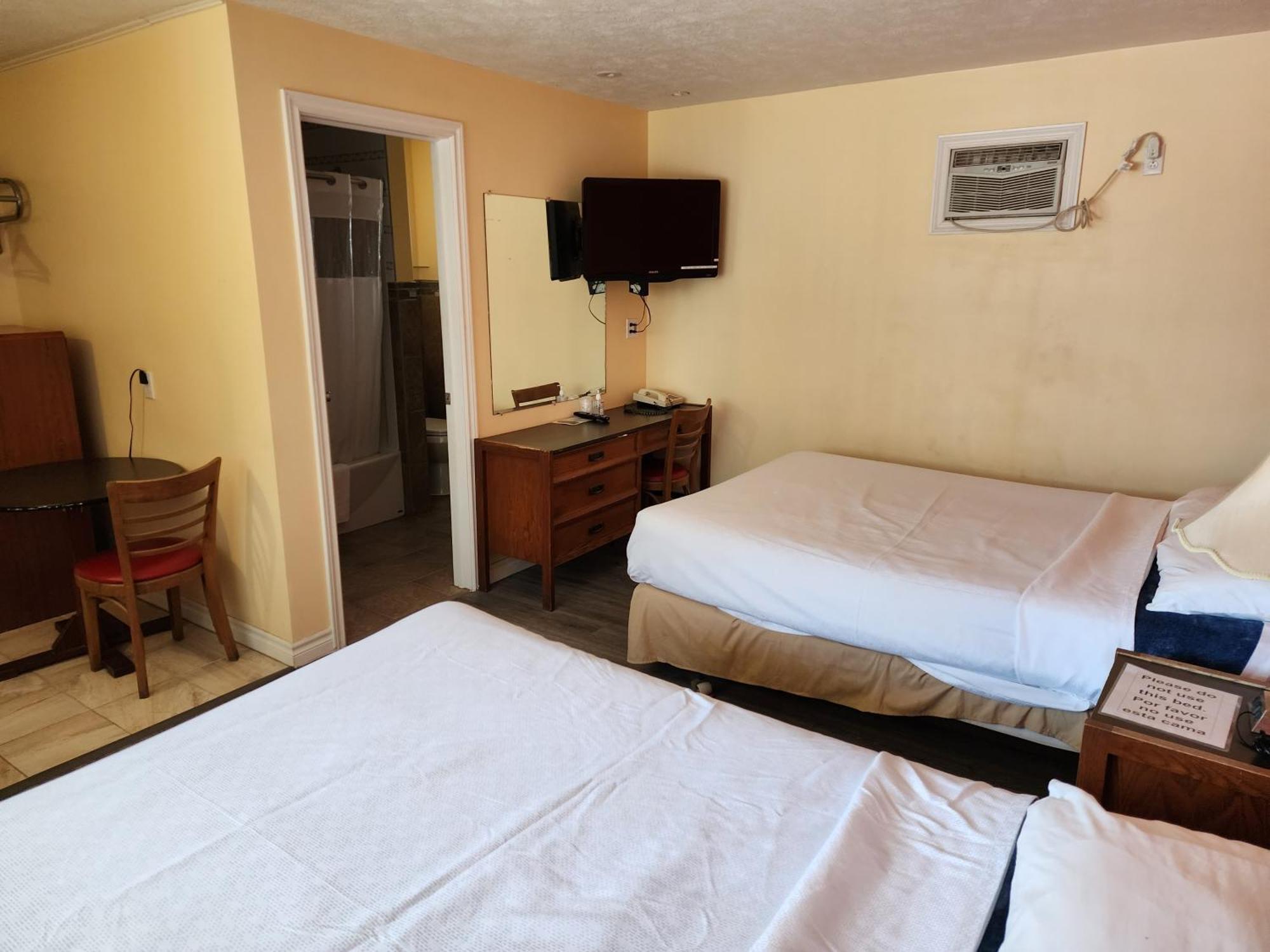 Sunparlor Motel Лімінґтон Екстер'єр фото